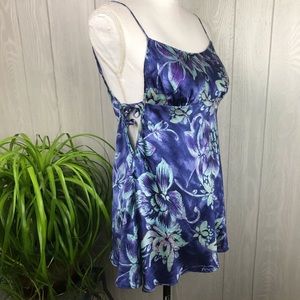 Victoria’s Secret Silk vintage side tie adjustable spaghetti strap teddy